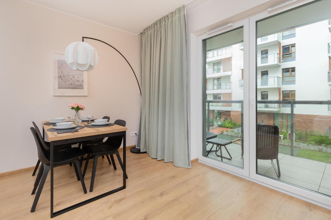 Bright & Stylish Apartment With Balcony 1,5 Km To Gdansk Main City By Noclegi Renters Esterno foto